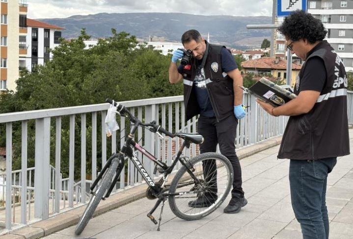 Üst geçitten atlayan kadın yaralandı