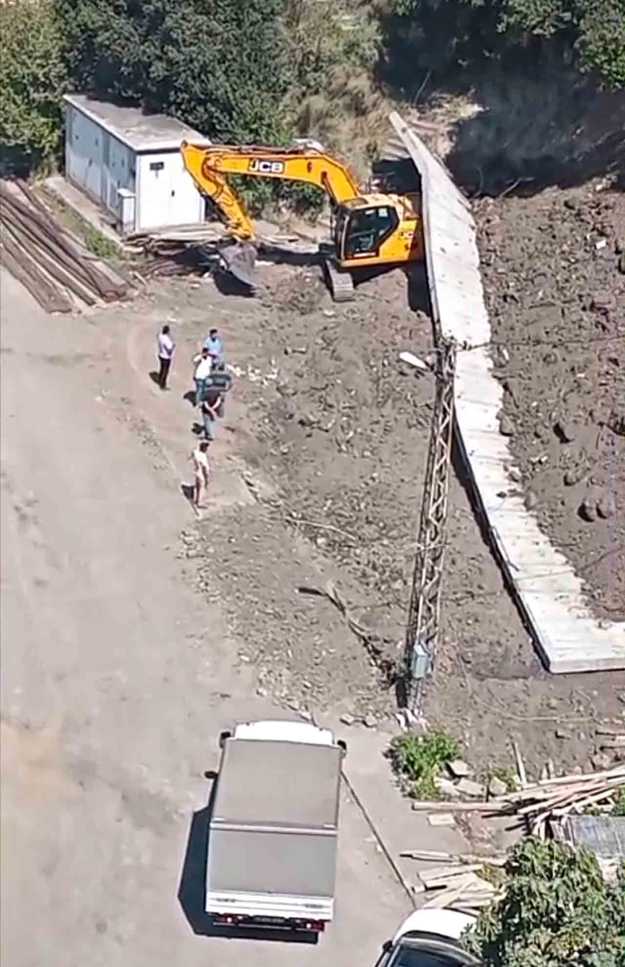 Aşevi̇ Duvari