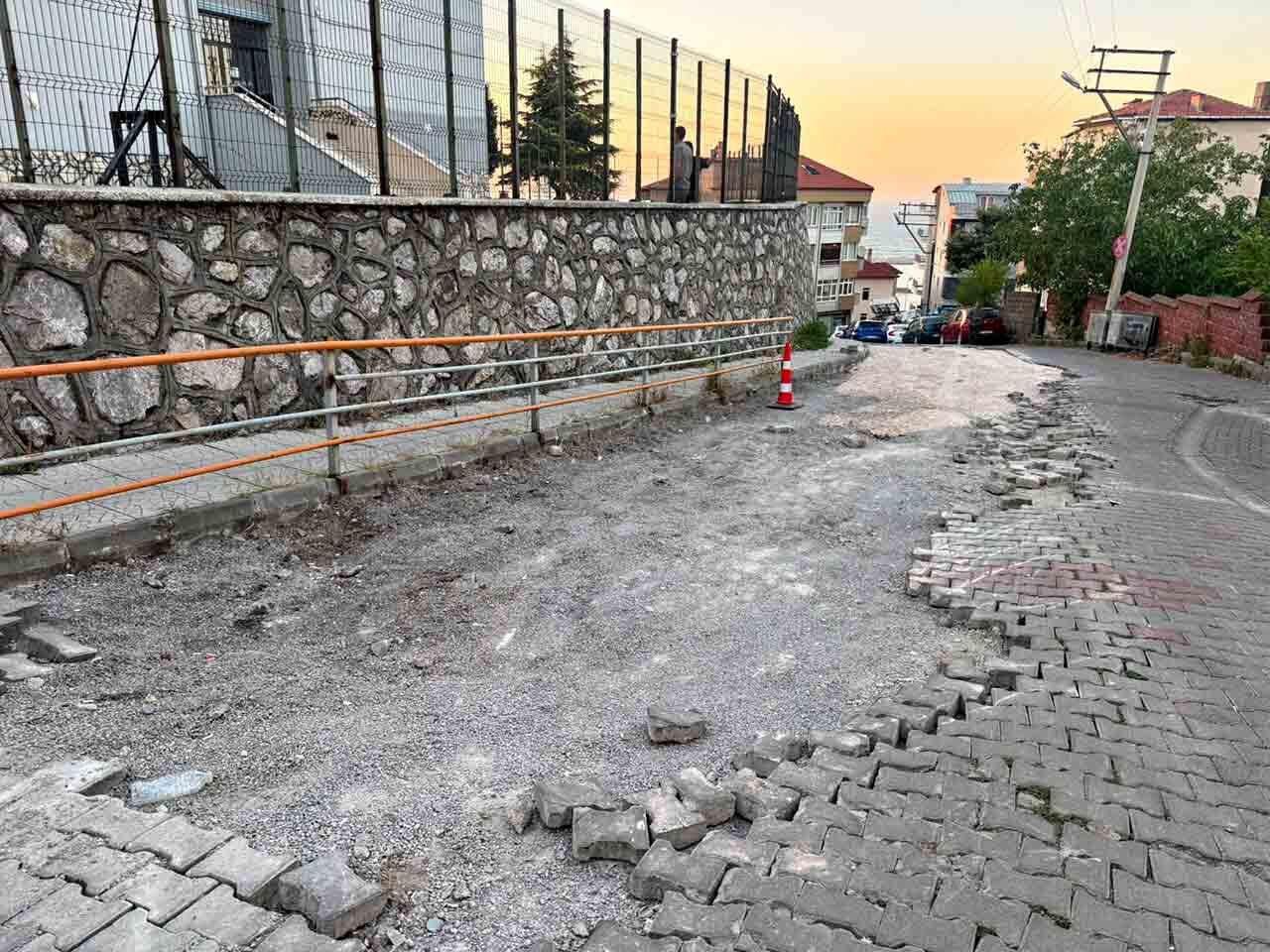 Bu Yol Çıldırtır (1)