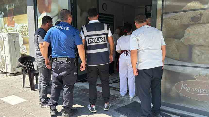 Eli Bileğinden Koptu (3)