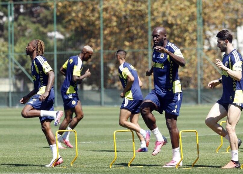 Fenerbahçe, Lyon ile oynayacağı rövanş maçı hazırlıklarına başladı