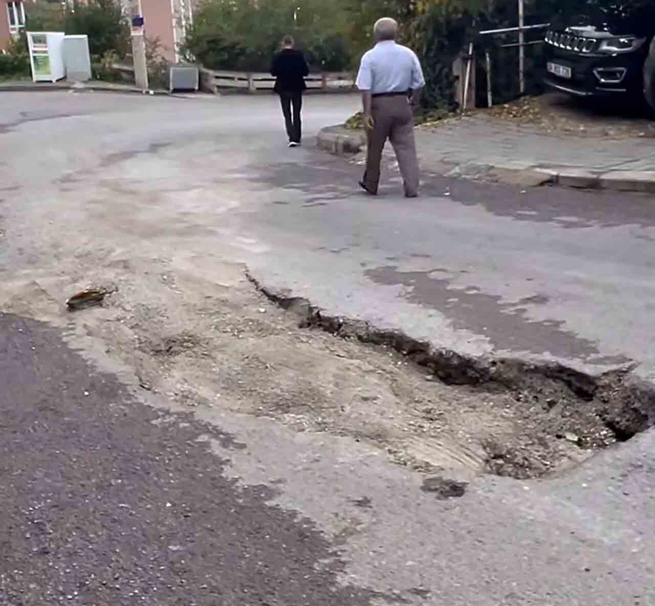 Yoldak, Dev Çukur Tehli̇kesi̇ (1)