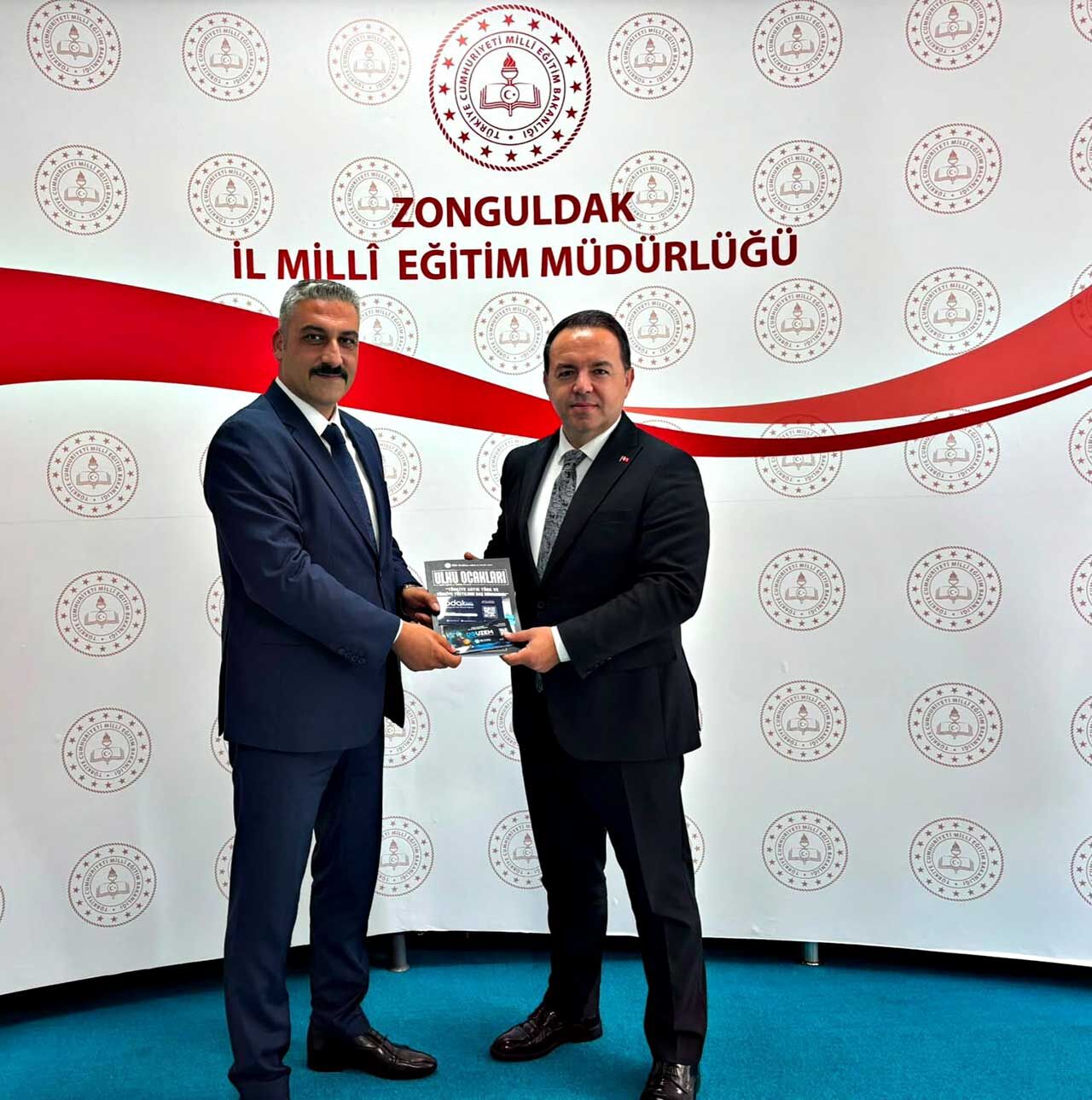Ülkü Ocakları'ndan İl Millî Eğitim Müdürü Uygar Keskin’e Ziyaret (2)