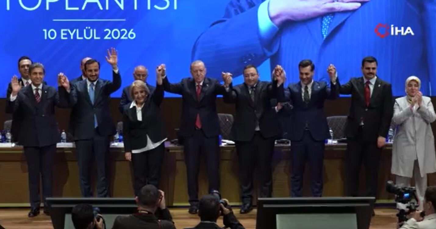 4 belediye başkanı daha AK Parti’ye katıldı