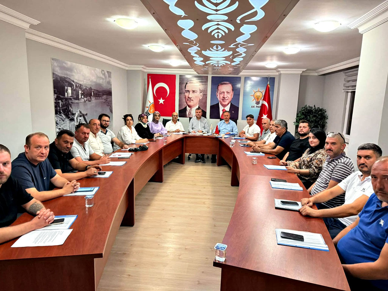 A K P A R T İ A L A P L I’ D A G Ö R E V D A Ğ I L I M I B E L L İ O L D U (1)