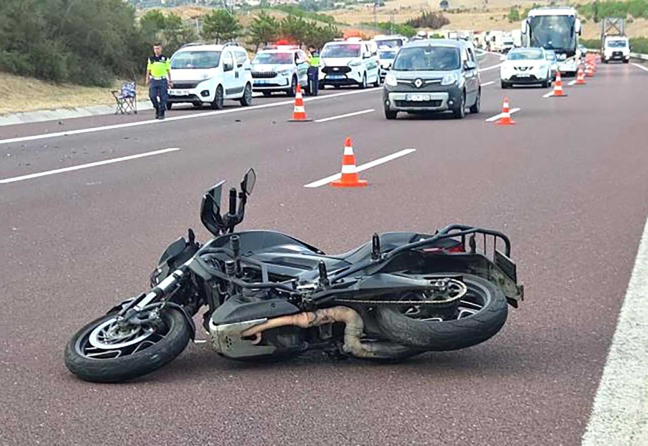 Kamyona çarpan motosiklet sürücüsü hayatını kaybetti