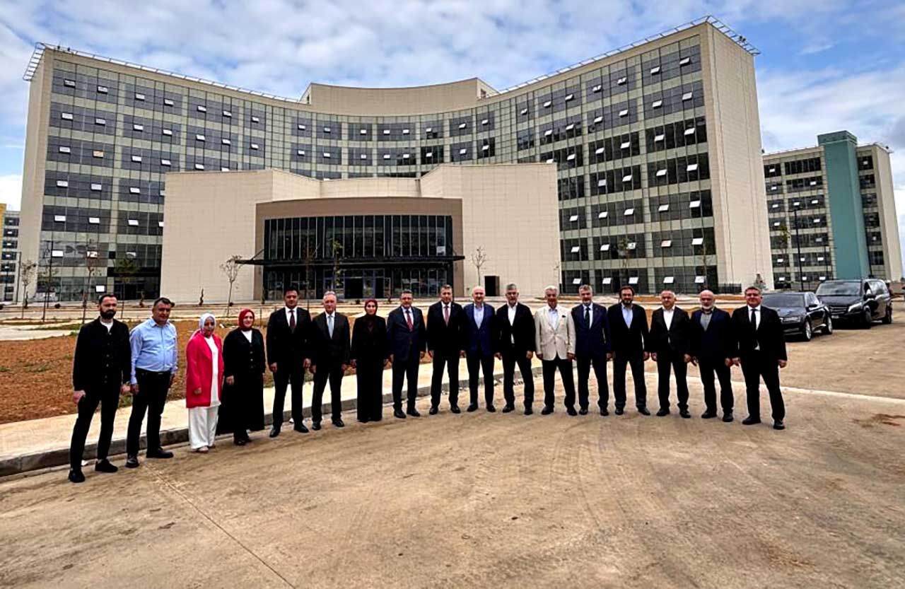 Trabzon Şehir Hastanesi'nin hizmete girişi için geri sayım başladı