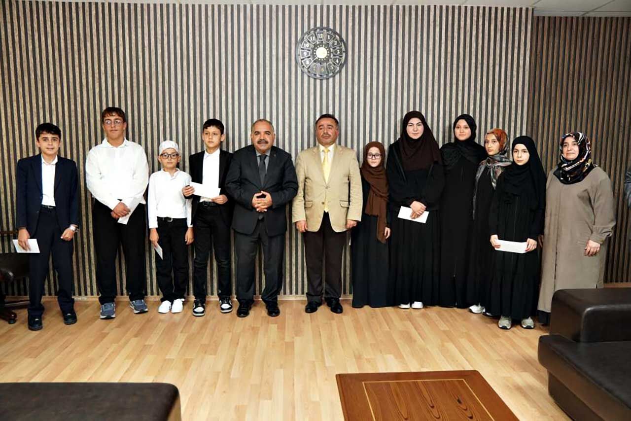 Devrekli öğrenciler il birincisi olarak döndüler