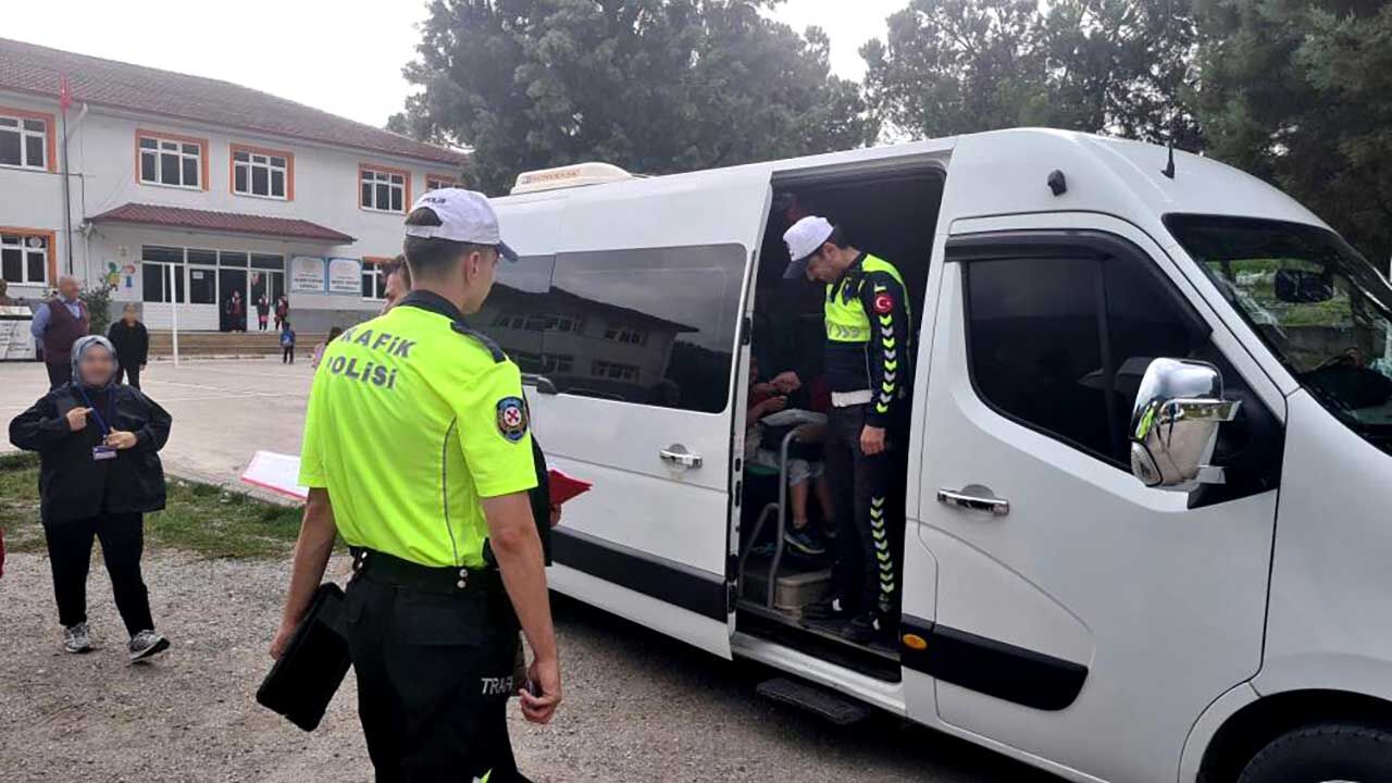 Zonguldak’ta okul servislerine sıkı denetim