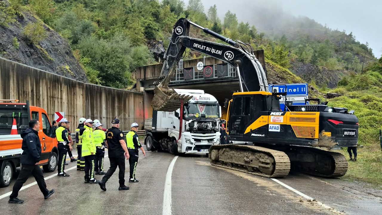 Bartin Karabük Yolunda Ölümlü Kaza (6)