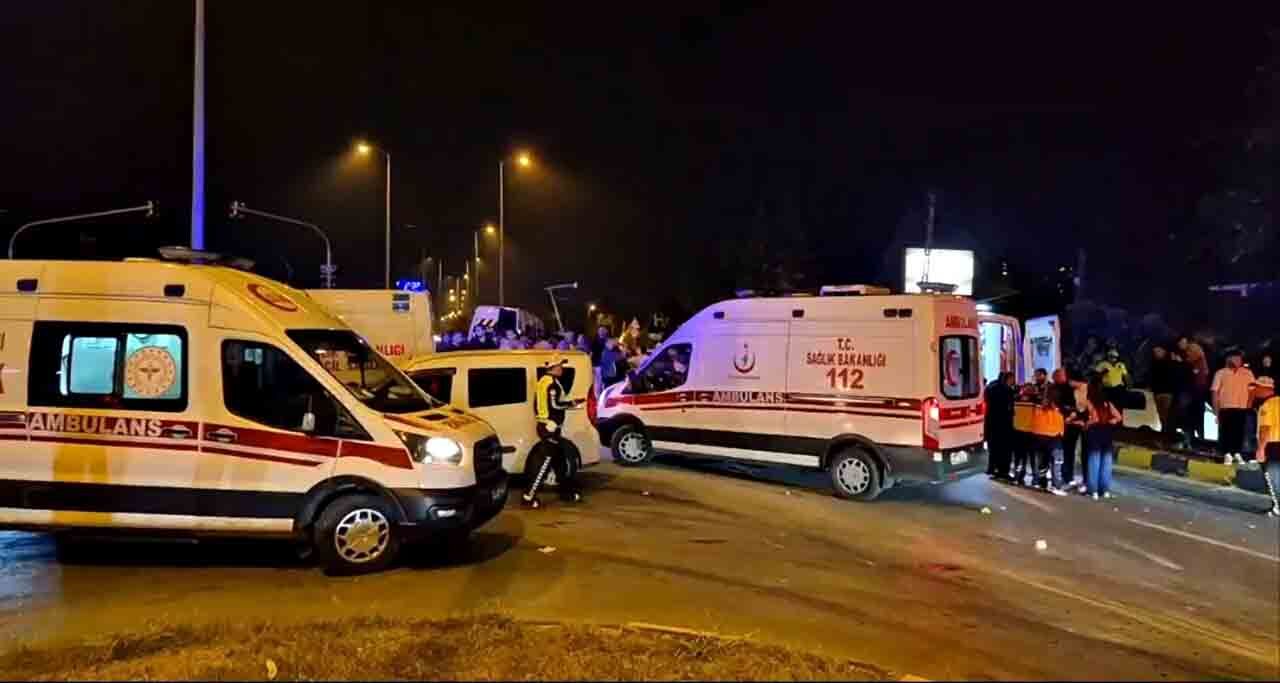 Bartında Düğün Dönüşü Kaza (5)