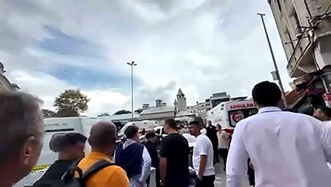 Dövi̇z Bürosu Saldiri (2)