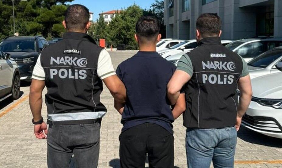 16 yaşındaki çocuğu darp eden 2 şüpheli yakalandı