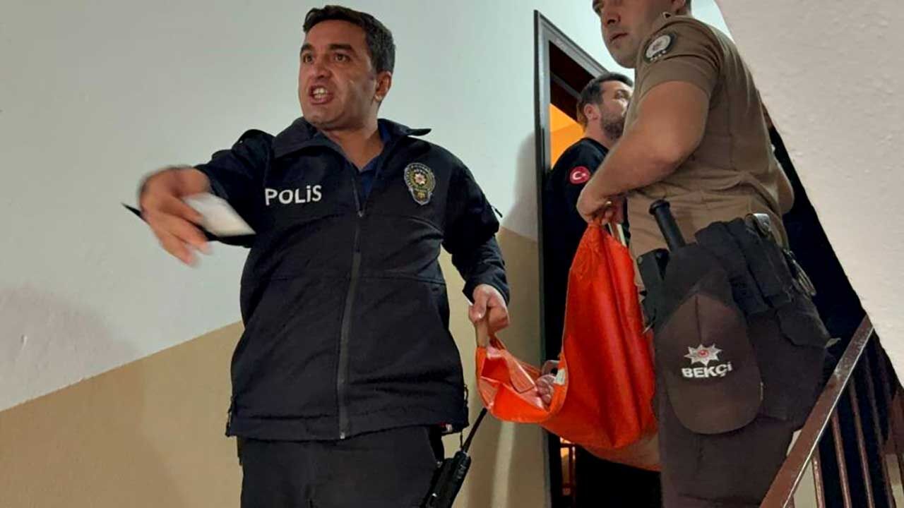 Evde Düşen Yaşlı Kadın (4)