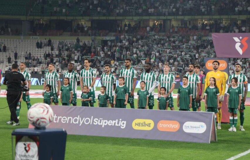 Konyaspor 7 maçlık mağlubiyet serisini Trabzonspor karşısında bitirdi