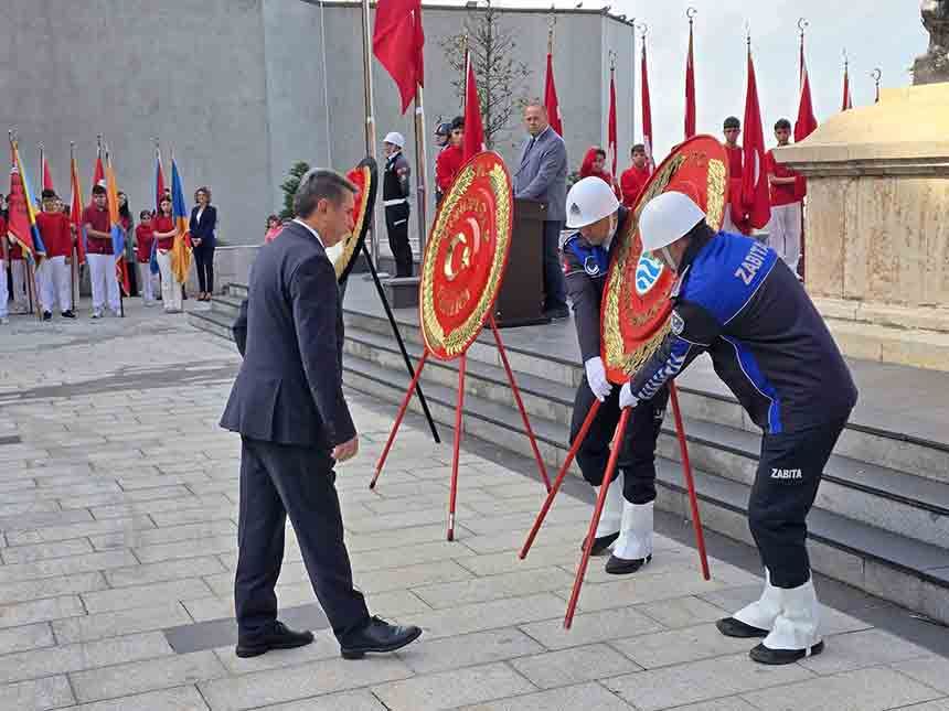 29 Ekim Coşkuyla Başladı (2)
