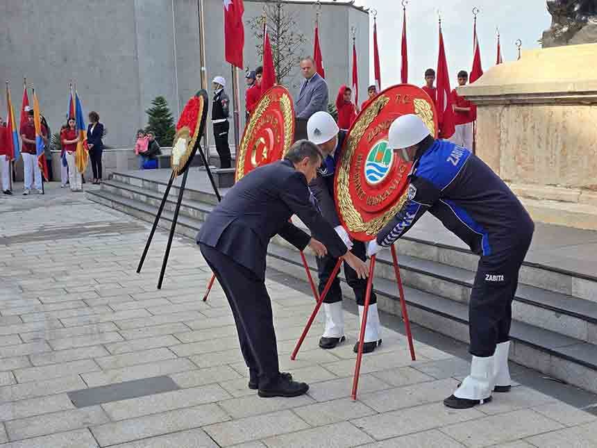 29 Ekim Coşkuyla Başladı (5)