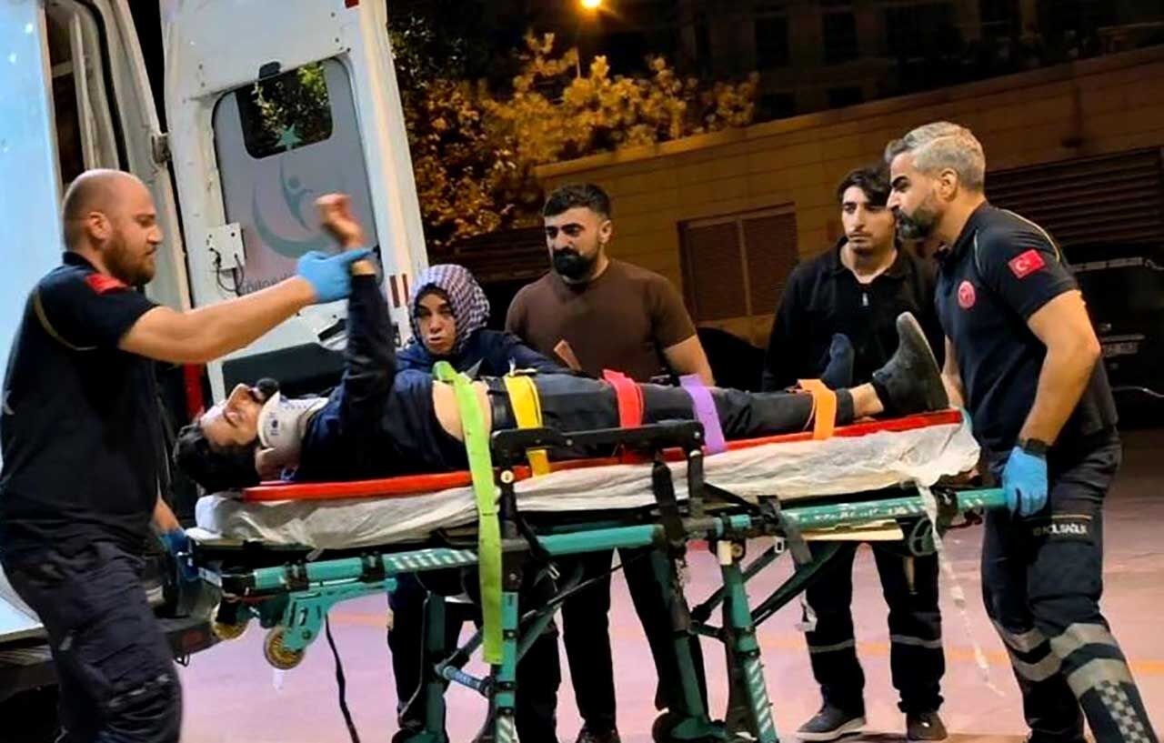 Asansör boşluğuna düşen 29 yaşındaki işçi ağır yaralandı