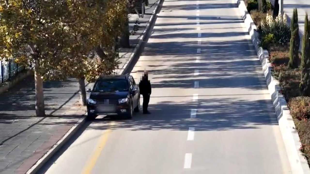 Aracını bırakıp yaya olarak kaçmaya çalıştı