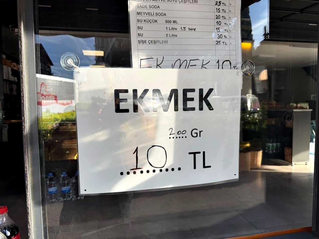 A W815877 02
