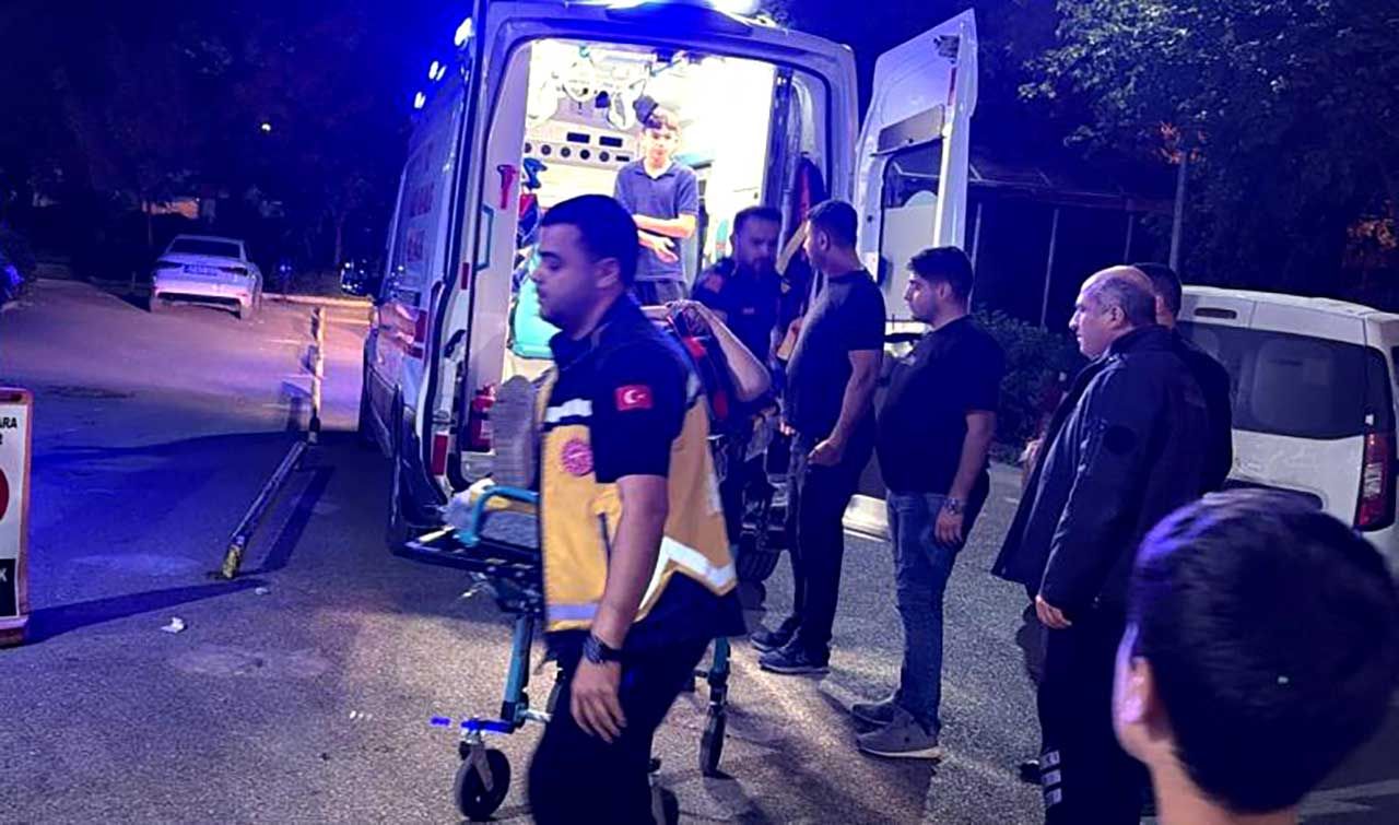 İki otomobil kavşakta çarpıştı: 8 yaralı