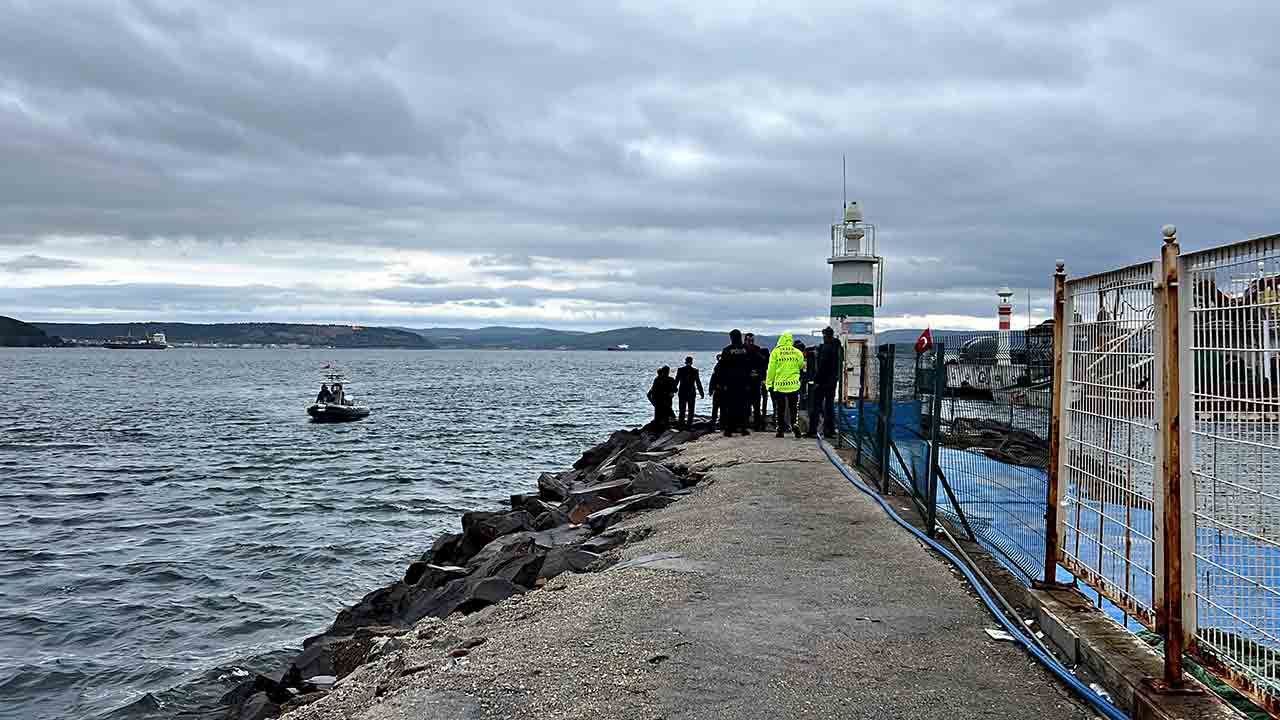 Çanakkale Denizde Erkek Cesedi (3)
