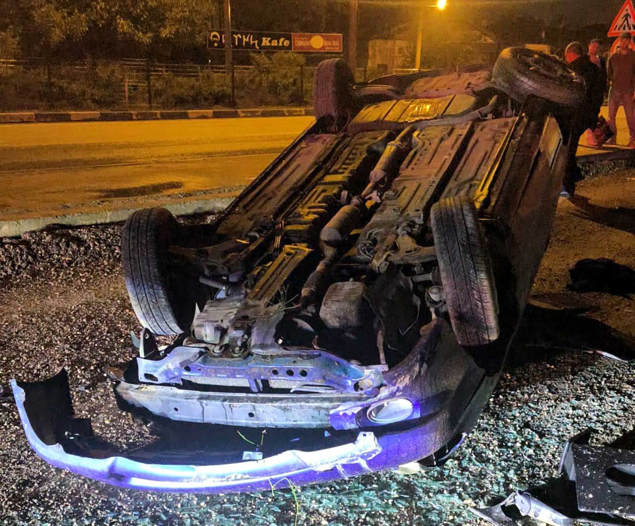 Karabük Uzman Çavuş Kaza Yapti (2)
