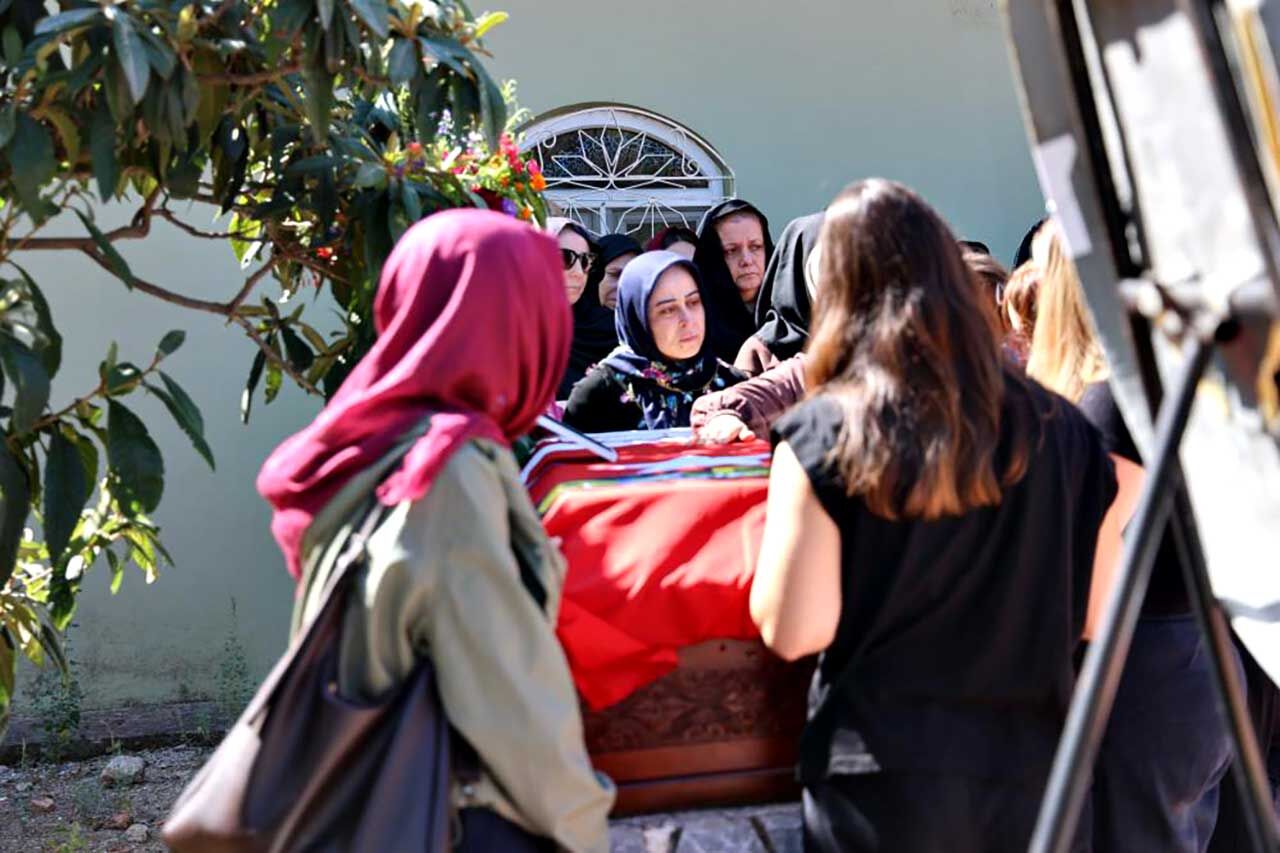 Porteki̇zden Aydina Aci Haber (1)