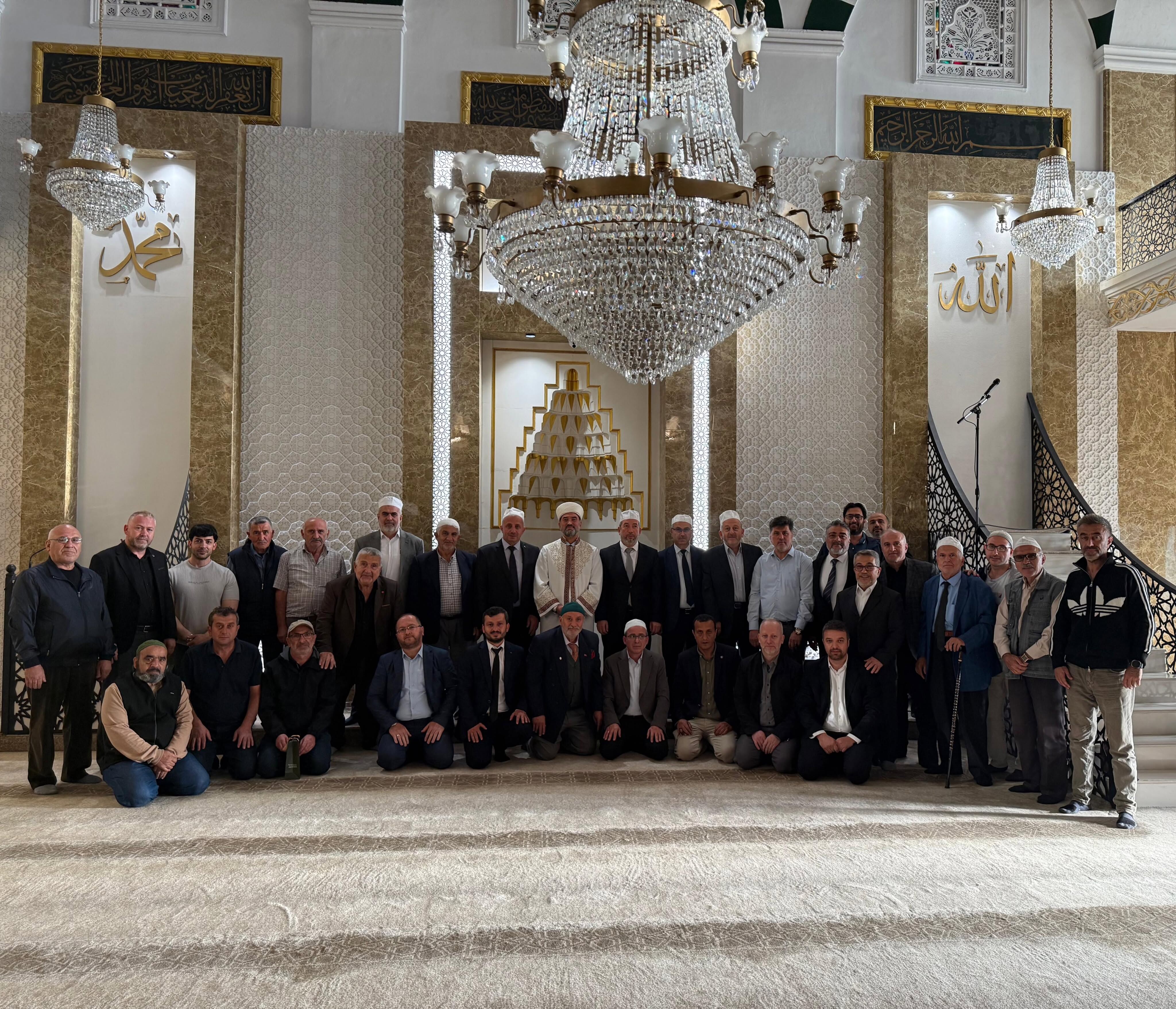 Zonguldak İl Müftülüğü, Camiler Ve Din Görevlileri Haftası Dolayısıyla Ebediyete Irtihal Eden Din Görevlileri Için Mevlid I Şerif Programı Gerçekleştirdi (1)