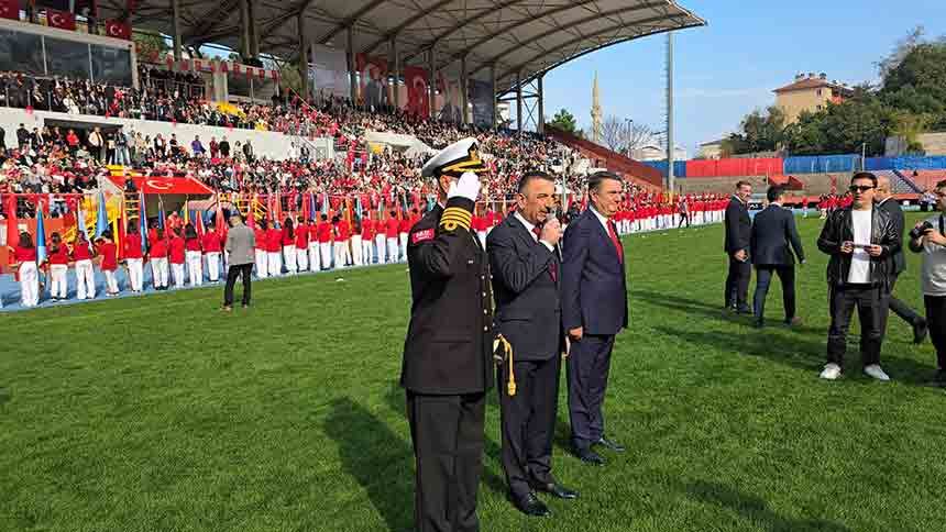 Zonguldakta 29 Eım Coskusu Kutlandı (2)-1