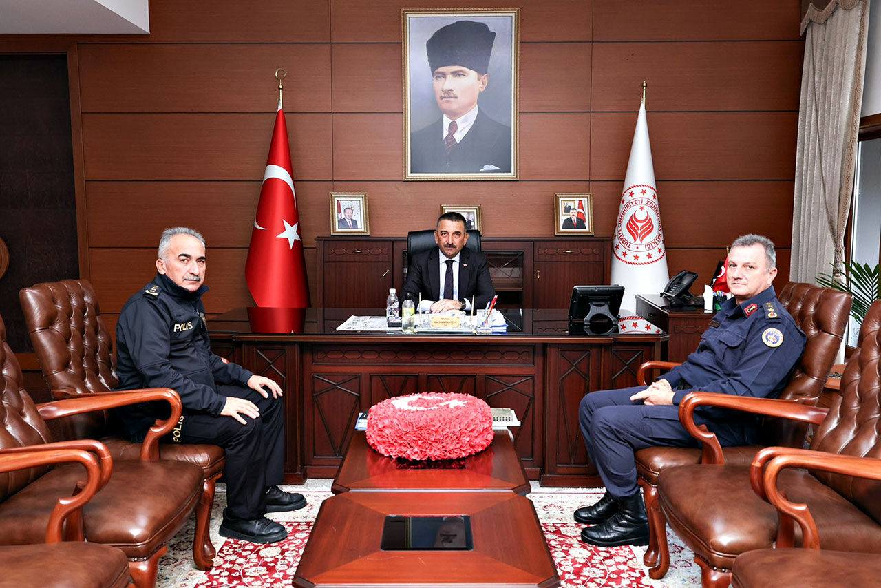 Zonguldak’ta güvenlik zirvesi: Vali Hacıbektaşoğlu başkanlığında toplandılar
